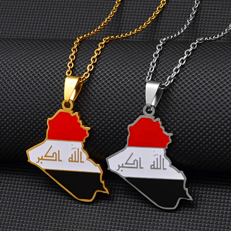 Iraq map with flag Pendant necklace