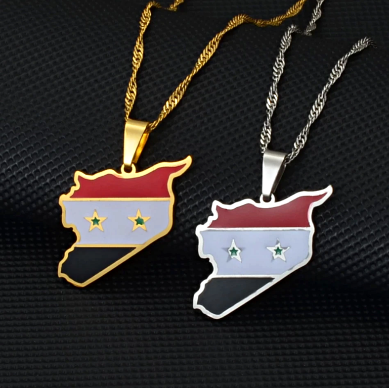 Syria Map with Flag Pendant Necklace