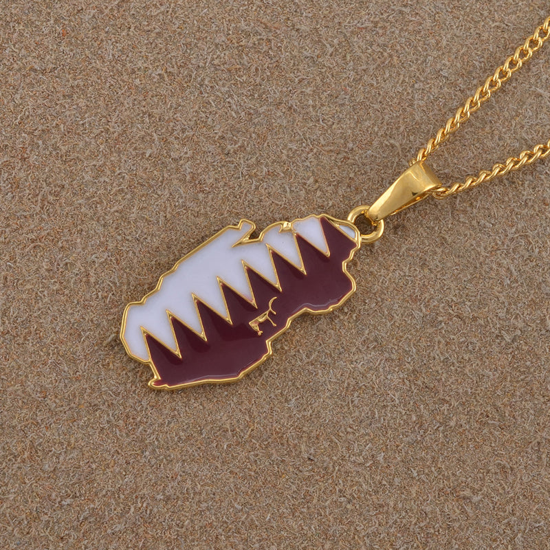 Qatar Pendant Necklace