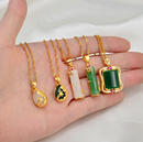 Bamboo Paon Pendant Necklace