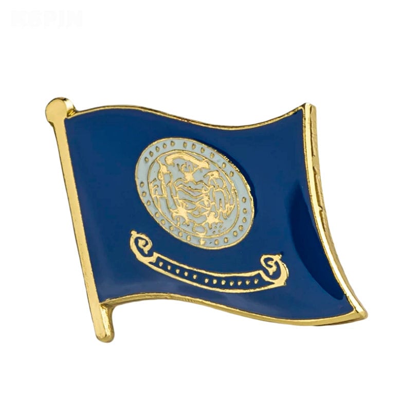 Idaho State flag lapel pin / USA Idaho flag clothes brooch / Idaho enamel pins / Idaho flag Badge / Idaho pin