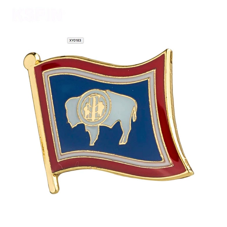 Wyoming State flag lapel pin / USA Wyoming flag clothes brooch / enamel pins / Wyoming flag Badge / Wyoming pin