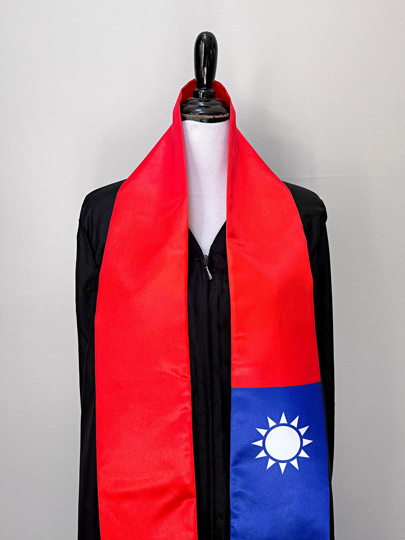 DOUBLE SIDED Taiwan flag Graduation stole / Taiwan flag graduation sash / Taiwanese International Student Abroad / Taiwan flag scarf